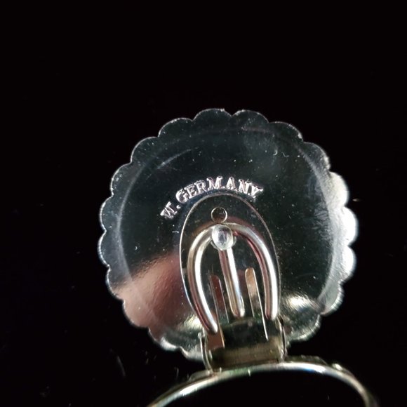 Vintage Filigree Scarf Clip Silver Tone Mother of Pearl(?) West Germany - Picture 4 of 5